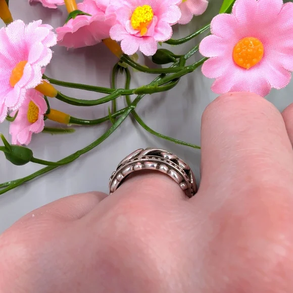 925 Sterling Silver Vintage Filigree Dome Modernist Style Ring Size 6 - Picture 3 of 5